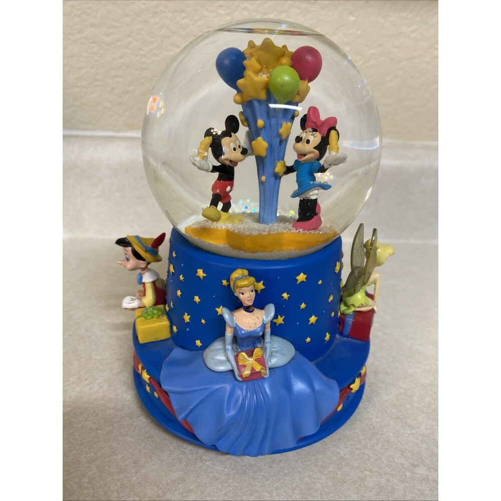 Walt Disney 100th Year Hallmark Musical Snow Globe WHEN YOU WISH UPON A STAR